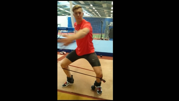 Training-2017-Imitation-360°-und-mehr.mp4