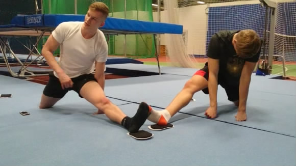 Training-2017-Spagat-1.mp4